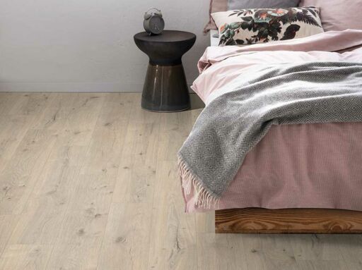 EGGER Classic Murom Oak Laminate Flooring, 192x7x1292mm