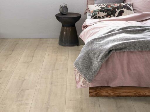 EGGER Kingsize Cream Hamilton Oak, Laminate Flooring, 327x8x1291mm