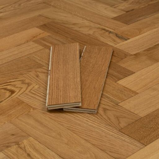 Evergreen Warwick Engineered Oak Flooring, Herringbone, Lacquered, 100x18x500mm