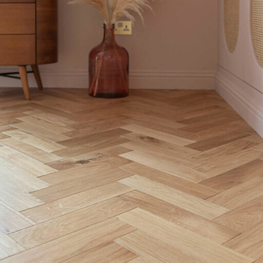 V4 Deco Parquet, Natural Oak Engineered Flooring, Rustic, Smooth Sanded & Hardwax Oiled, 90x14x400mm